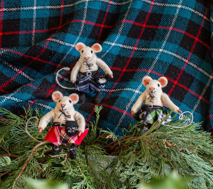 Felt Mouse - Scottish Kilted Mouse: Blue Kilt