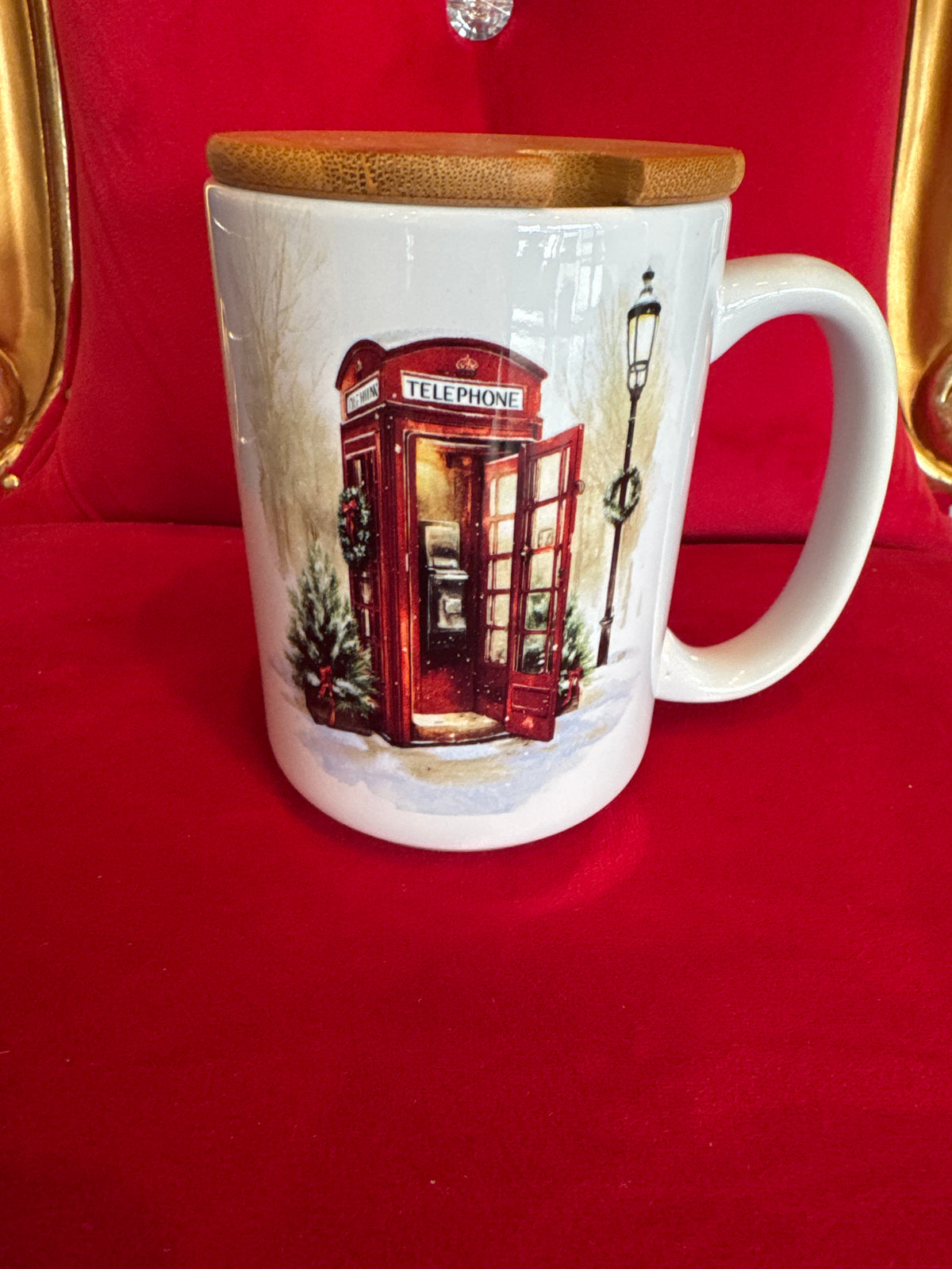 Mug 15oz Handmade Design - Telephone Box with Christmas Wreath and Trees