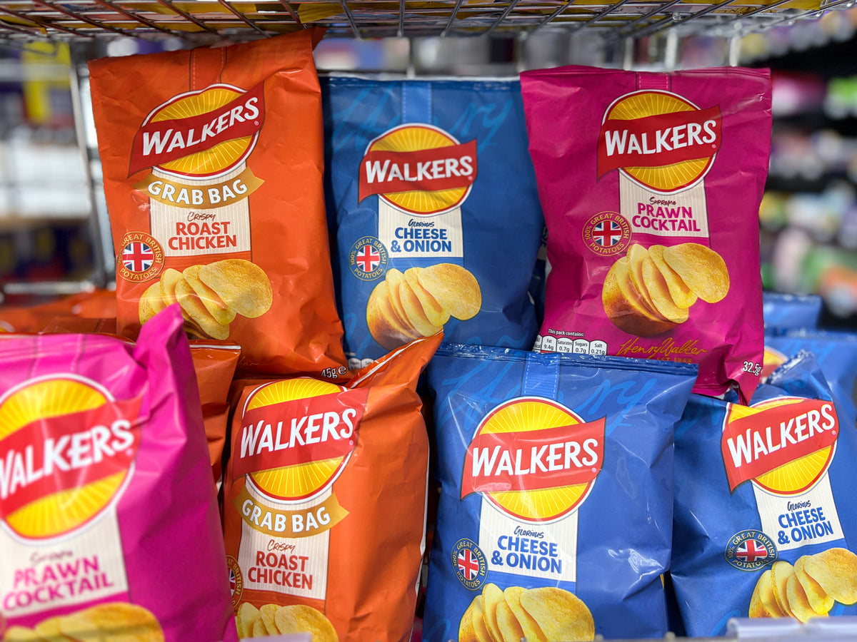 Walkers Salt & Vinegar Flavor Crisps 32.5g Bag