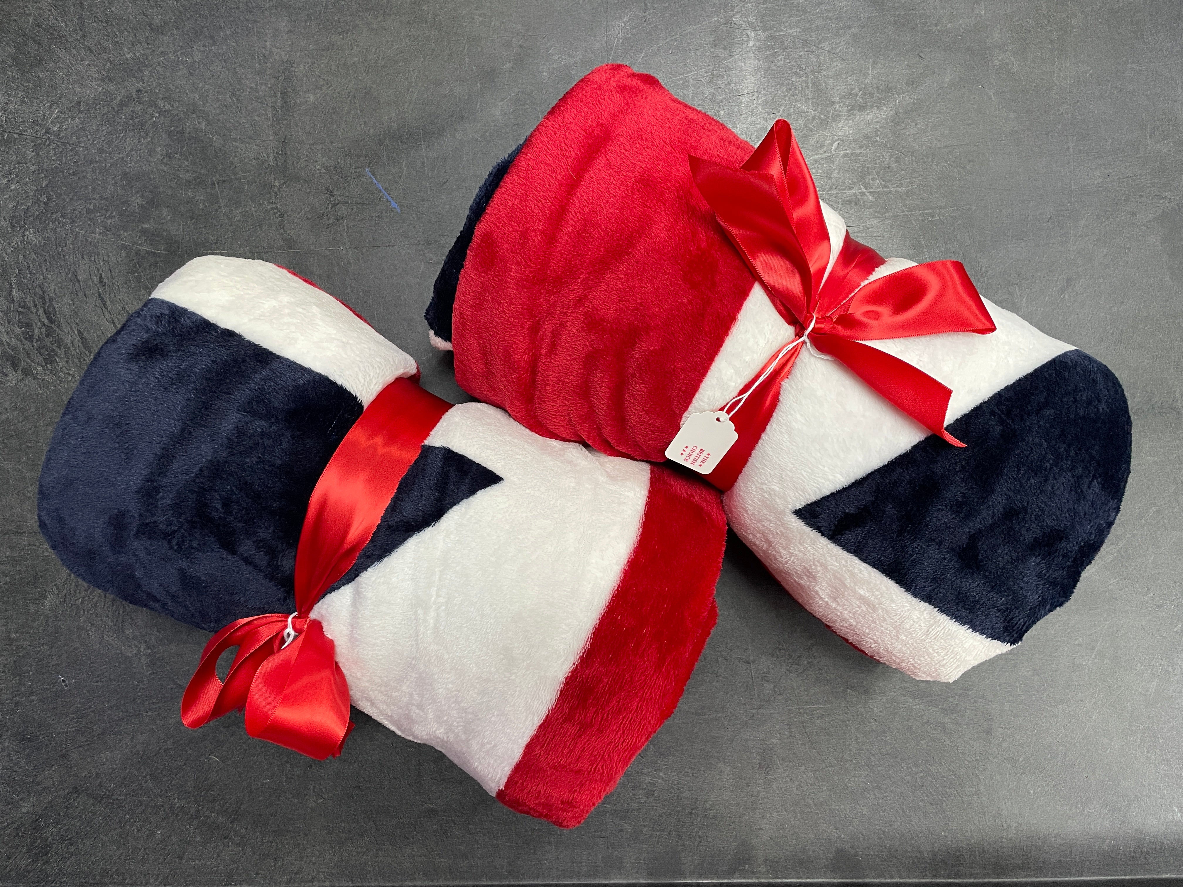 Throw - UK Union Jack Flag Fleece Throw 59 x 71" (Colour is distressed)