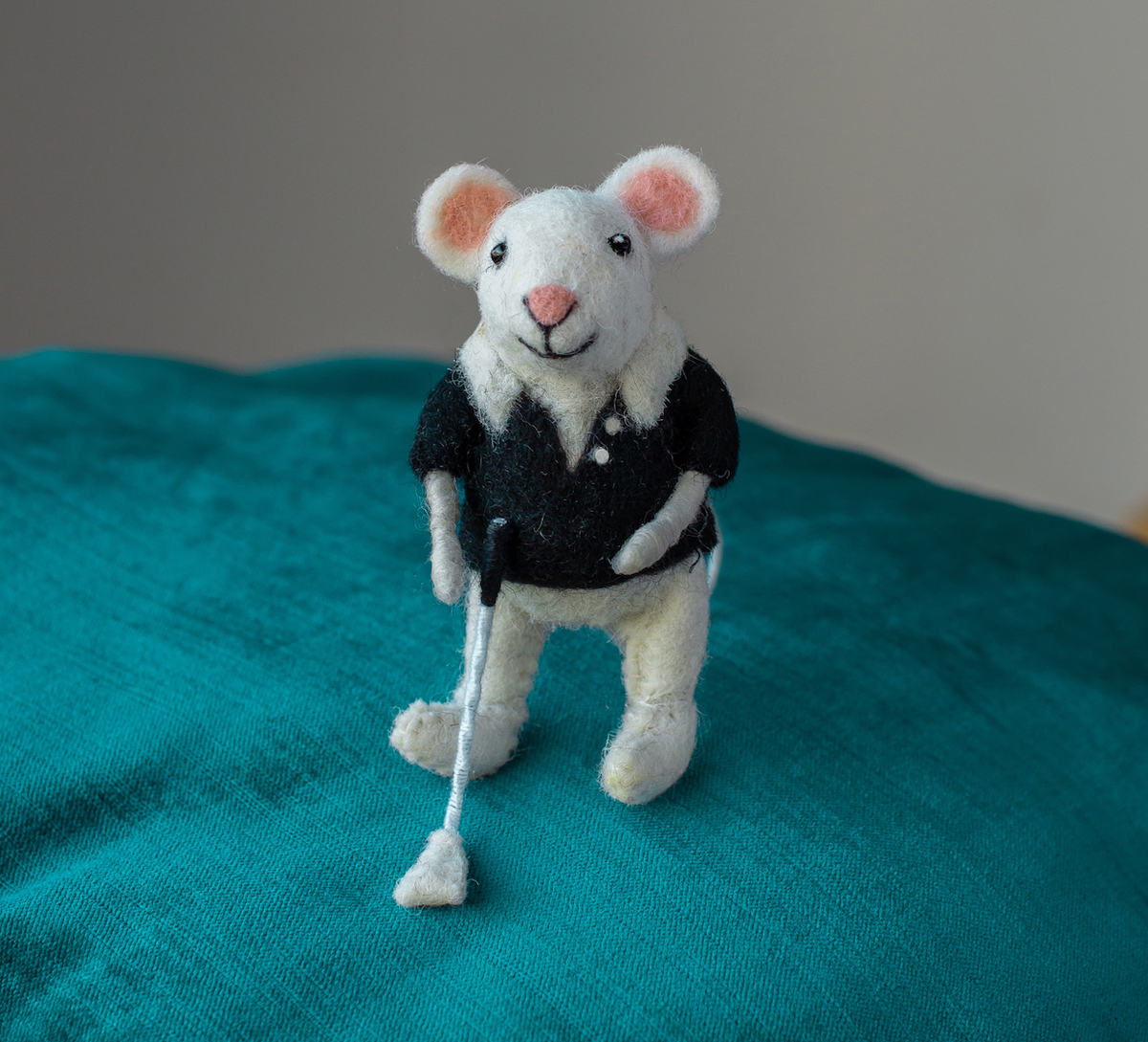 Felt Mouse - Golfing