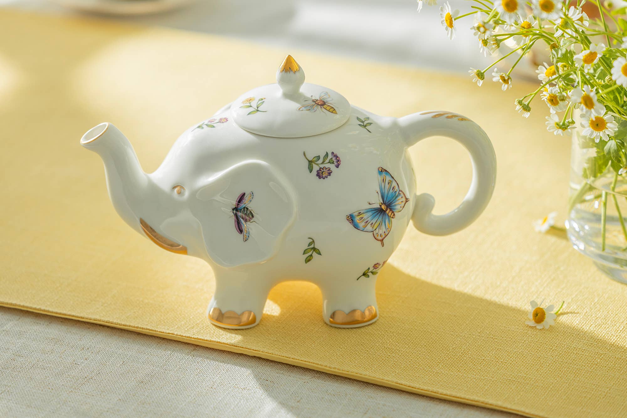 Teapot - Summer Garden Elephant 32oz Fine Porcelain